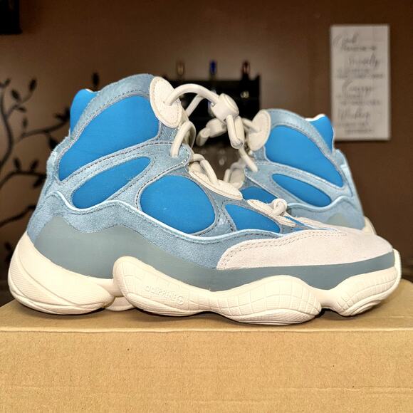 Adidas Yeezy 500 - Picture 3 of 13